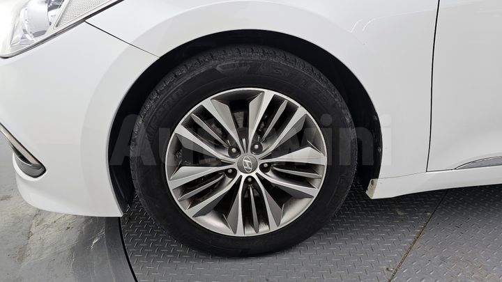 Hyundai Grandeur 2015 — 5