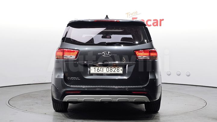 Kia Carnival 2016 — 4