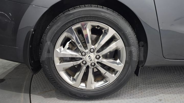 Kia Carnival 2016 — 5