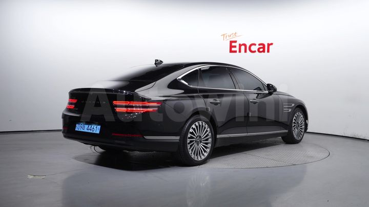Genesis G80 2022 — 2