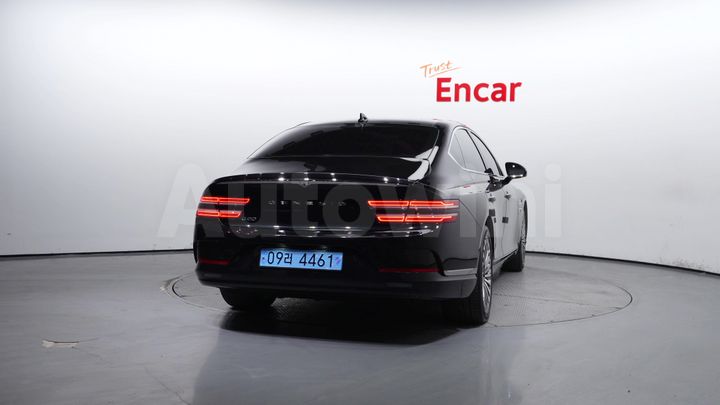 Genesis G80 2022 — 4