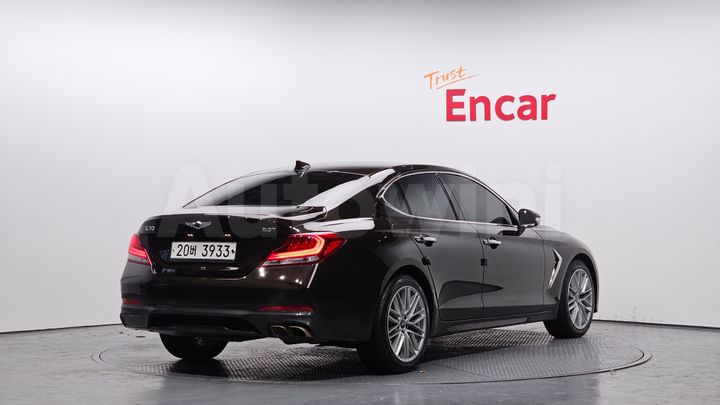 Genesis G70 2019 — 2