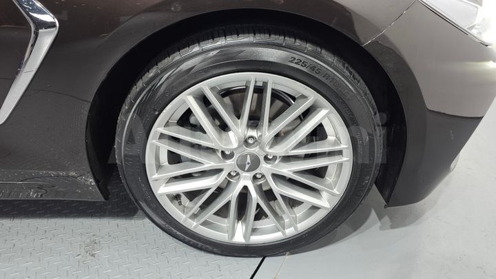Genesis G70 2019 — 5