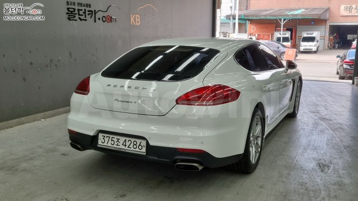 Porsche Panamera 2014 — 2