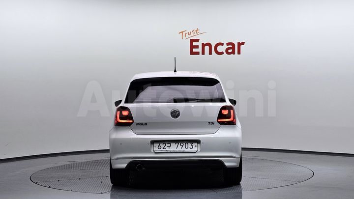 Volkswagen Polo 2014 — 4