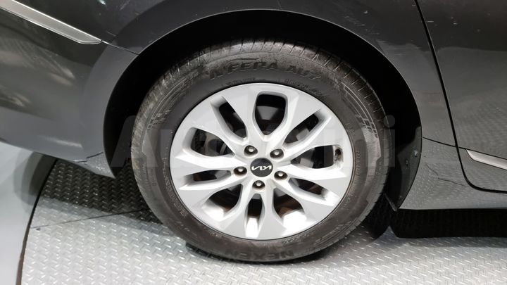 Kia K8 2022 — 5