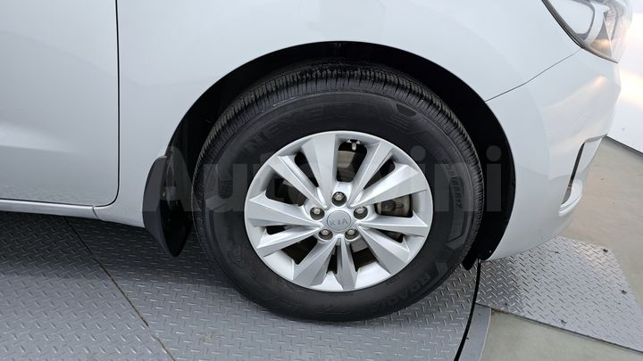 Kia Carnival 2017 — 5