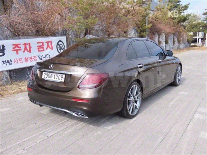 Mercedes-Benz E Class 2018 — 3