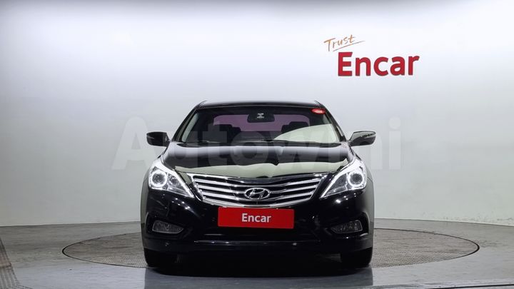 Hyundai Grandeur 2011 — 3