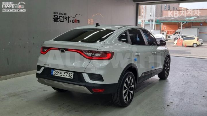 Renault XM3 2023 — 2