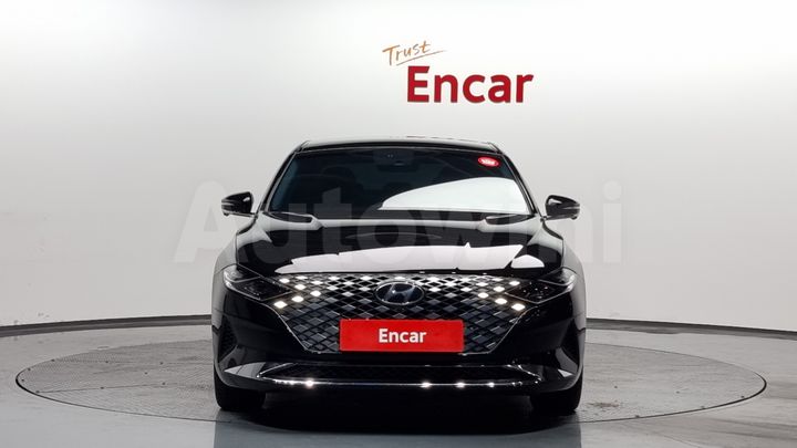 Hyundai Grandeur 2022 — 3