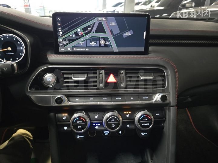 Genesis G70 2021 — 5