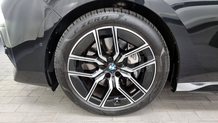 BMW 7 Series 2023 — 5