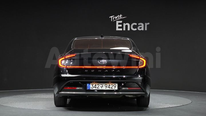 Hyundai Sonata 2022 — 4