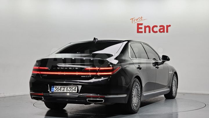 Genesis G90 2019 — 2