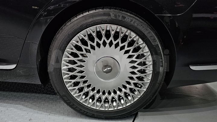 Genesis G90 2019 — 5
