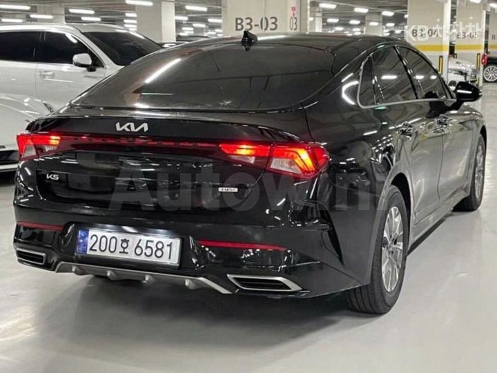 Kia K5 2023 — 4