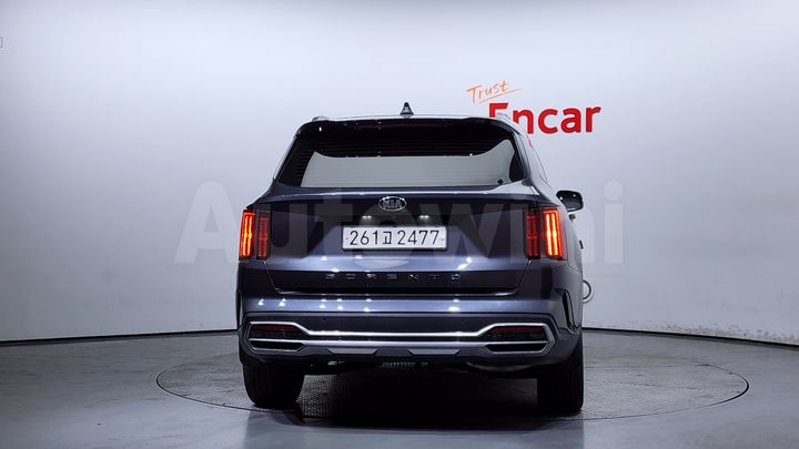 Kia Sorento 2021 — 4