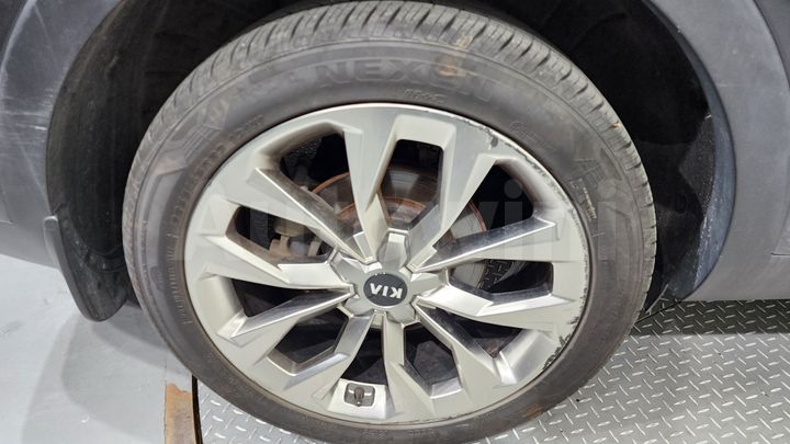 Kia Sorento 2021 — 5