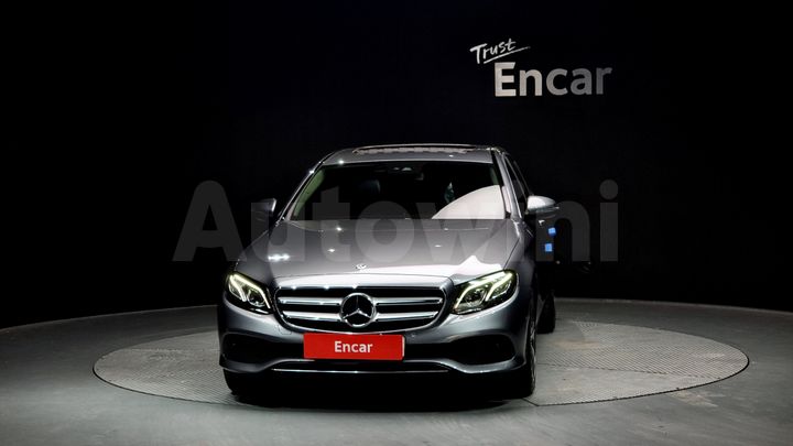 Mercedes Benz E Class 2020 — 3