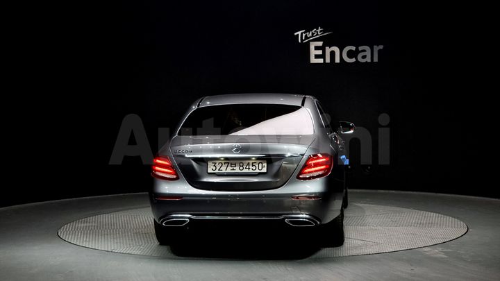 Mercedes Benz E Class 2020 — 4