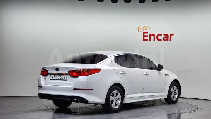Kia K5 2014 — 2