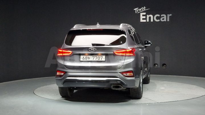 Hyundai SantaFe 2019 — 4