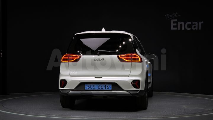 Kia Niro 2023 — 4