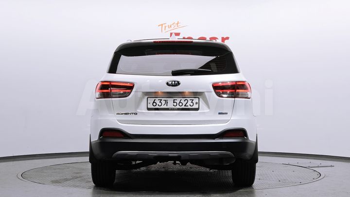Kia Sorento 2017 — 4