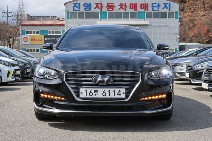 Hyundai Grandeur