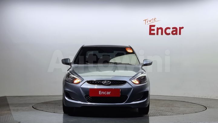 Hyundai Accent 2018 — 3