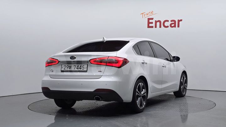 Kia K3 2013 — 2