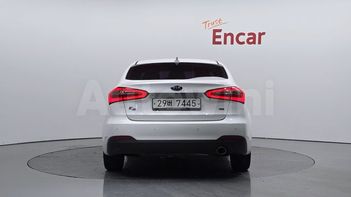 Kia K3 2013 — 4