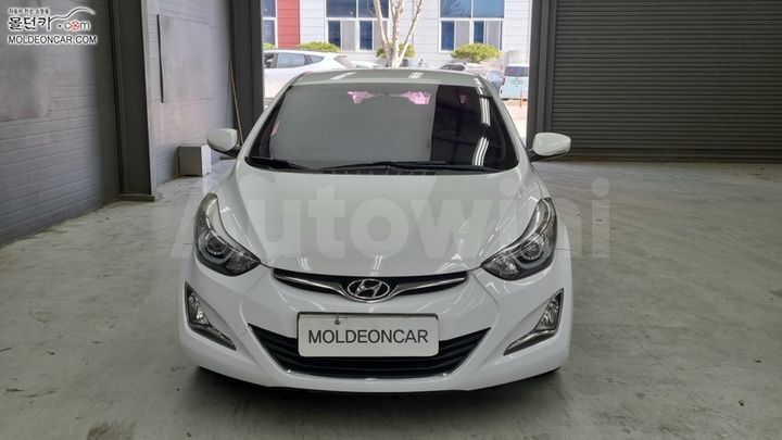 Hyundai Avante 2014 — 3