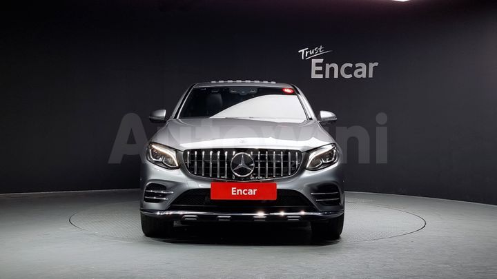 Mercedes Benz GLC Class 2018 — 3