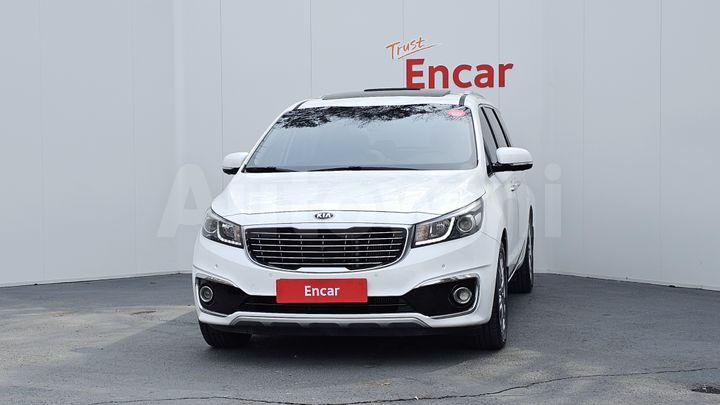 Kia Carnival 2015 — 3