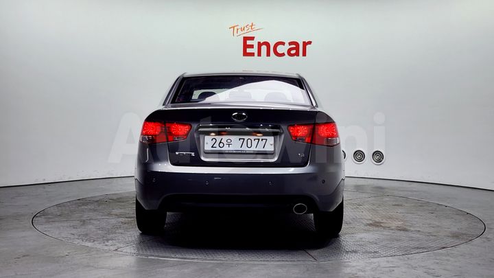 Kia Forte 2010 — 4