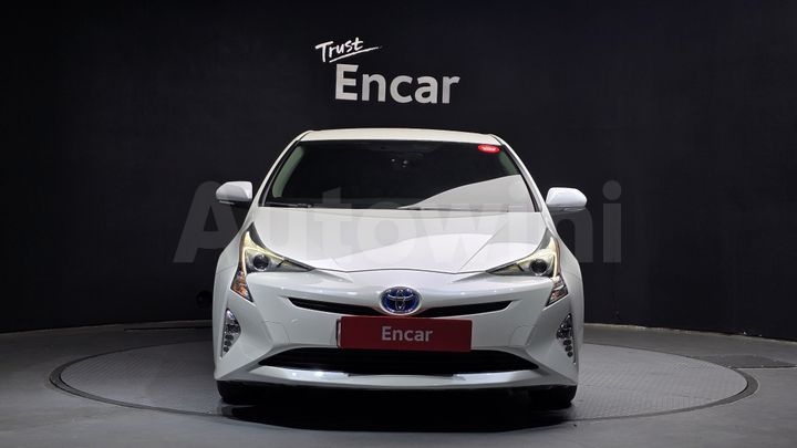 Toyota Prius 2017 — 3