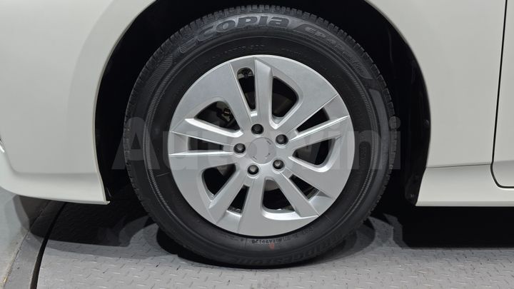 Toyota Prius 2017 — 5
