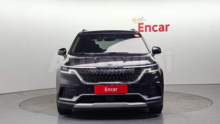 Kia Carnival 2021 — 3