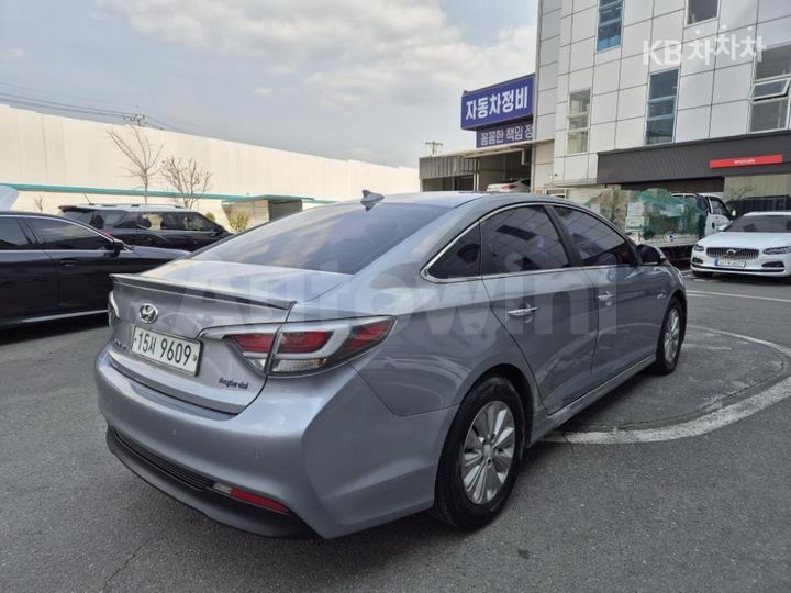 Hyundai Sonata 2015 — 4