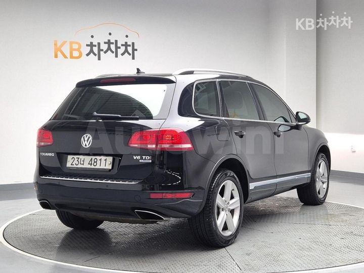 Volkswagen Touareg 2014 — 3