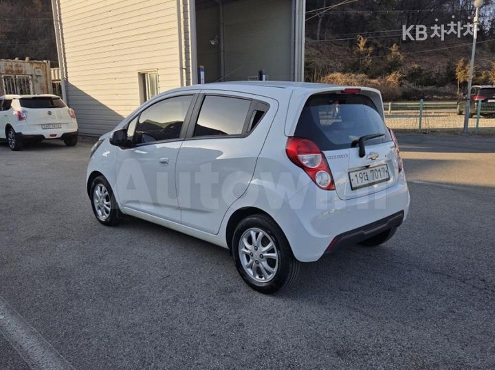 Chevrolet Spark 2014 — 3