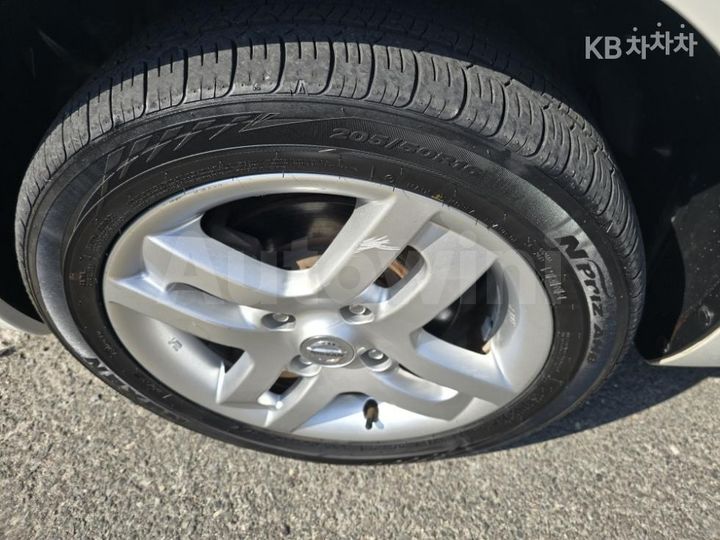 Nissan Cube 2012 — 4