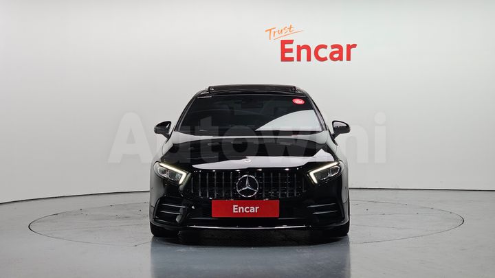 Mercedes Benz A Class 2021 — 3