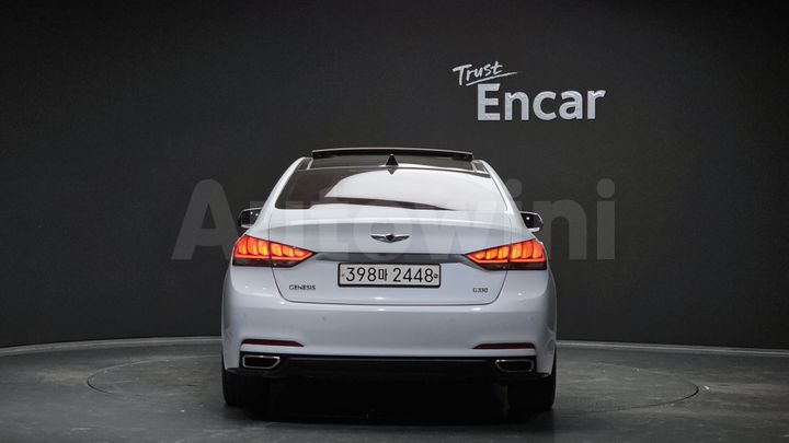 Hyundai Genesis 2016 — 4