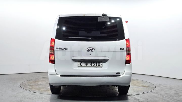 Hyundai Starex 2011 — 4