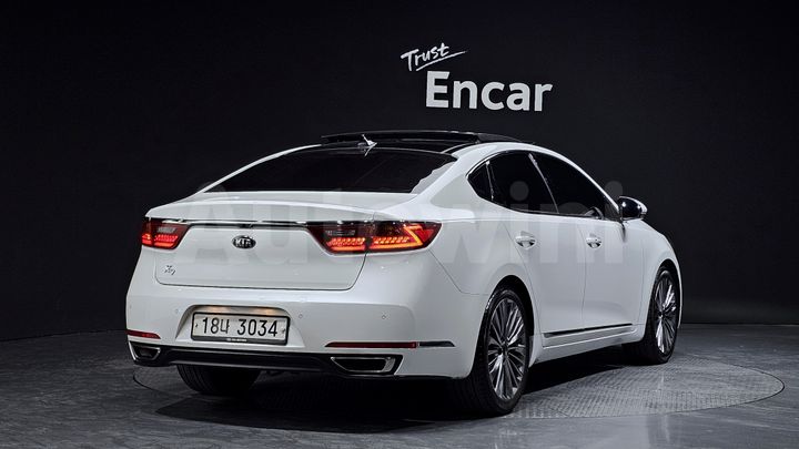 Kia K7 2017 — 2