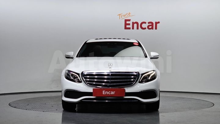Mercedes Benz E Class 2018 — 3