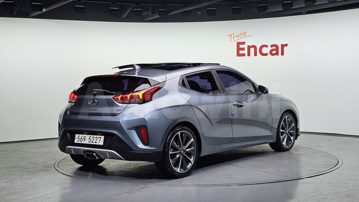 Hyundai Veloster 2018 — 2